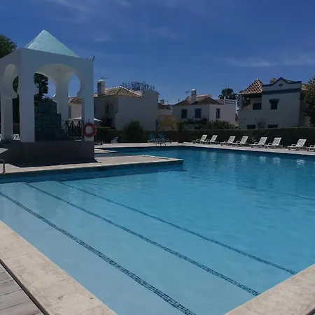 Algarent Quinta Velha Cosy 210 *