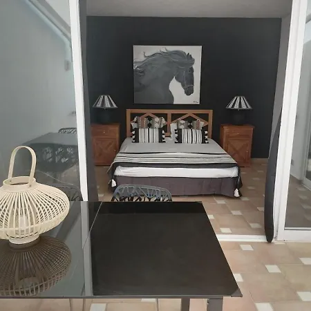Algarent Quinta Velha Cosy 210 * كاباناس تْدي تافيرا
