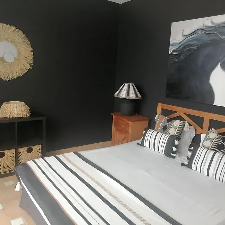 Algarent Quinta Velha Cosy 210 *